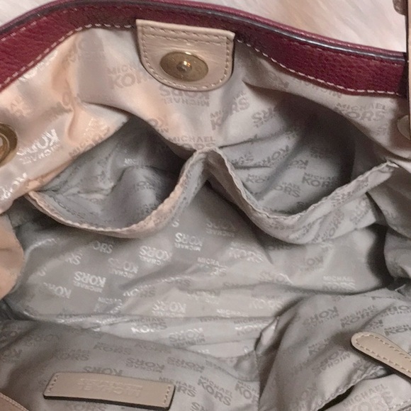 MICHAEL KORS Burgundy Leather Jet Set Tote. EUC - Picture 10 of 13